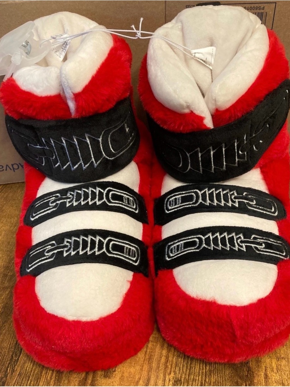 Kids' Ski Bootie Slippers - Wondershop™ Red 
Large 4-5 New